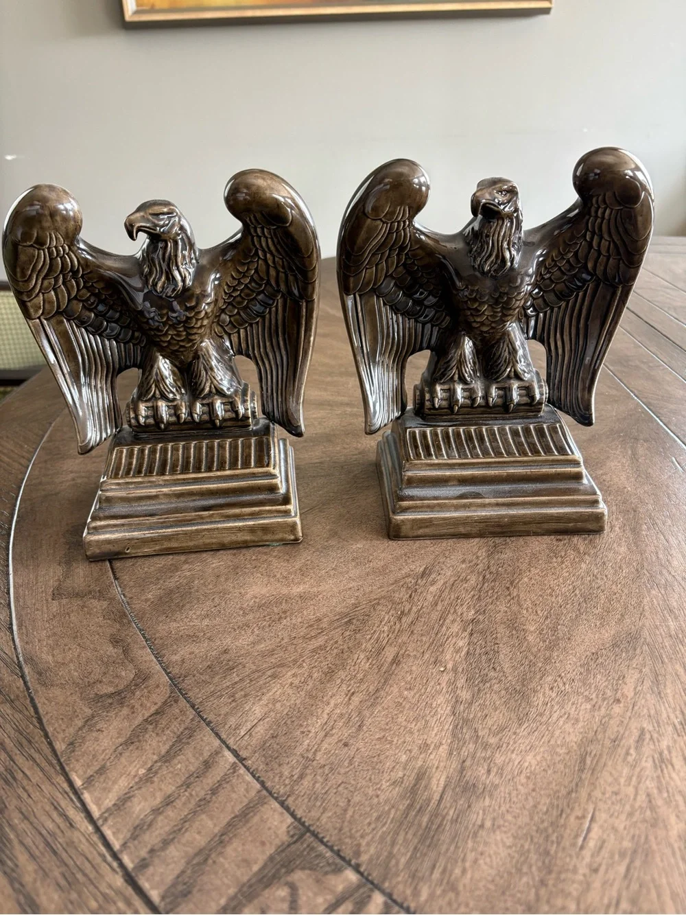 Pair of Decorative Eagle Bookends in Bronze Tone